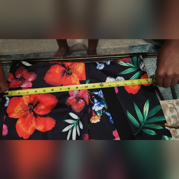 Flower Skirt !! 🌞 FINAL OFFER!! - Picture 7 of 9